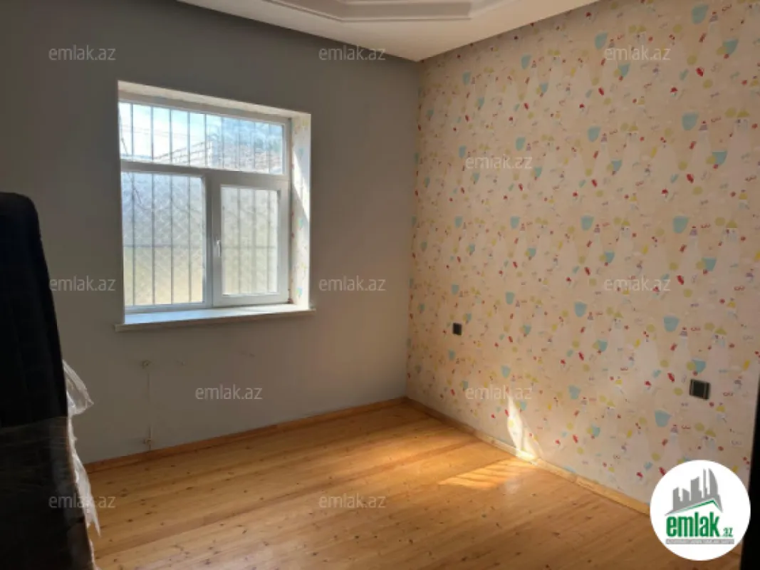 Satılır 4 otaqlı həyət evi 150 m²