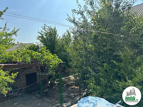 Satılır 4 otaqlı həyət evi 150 m²