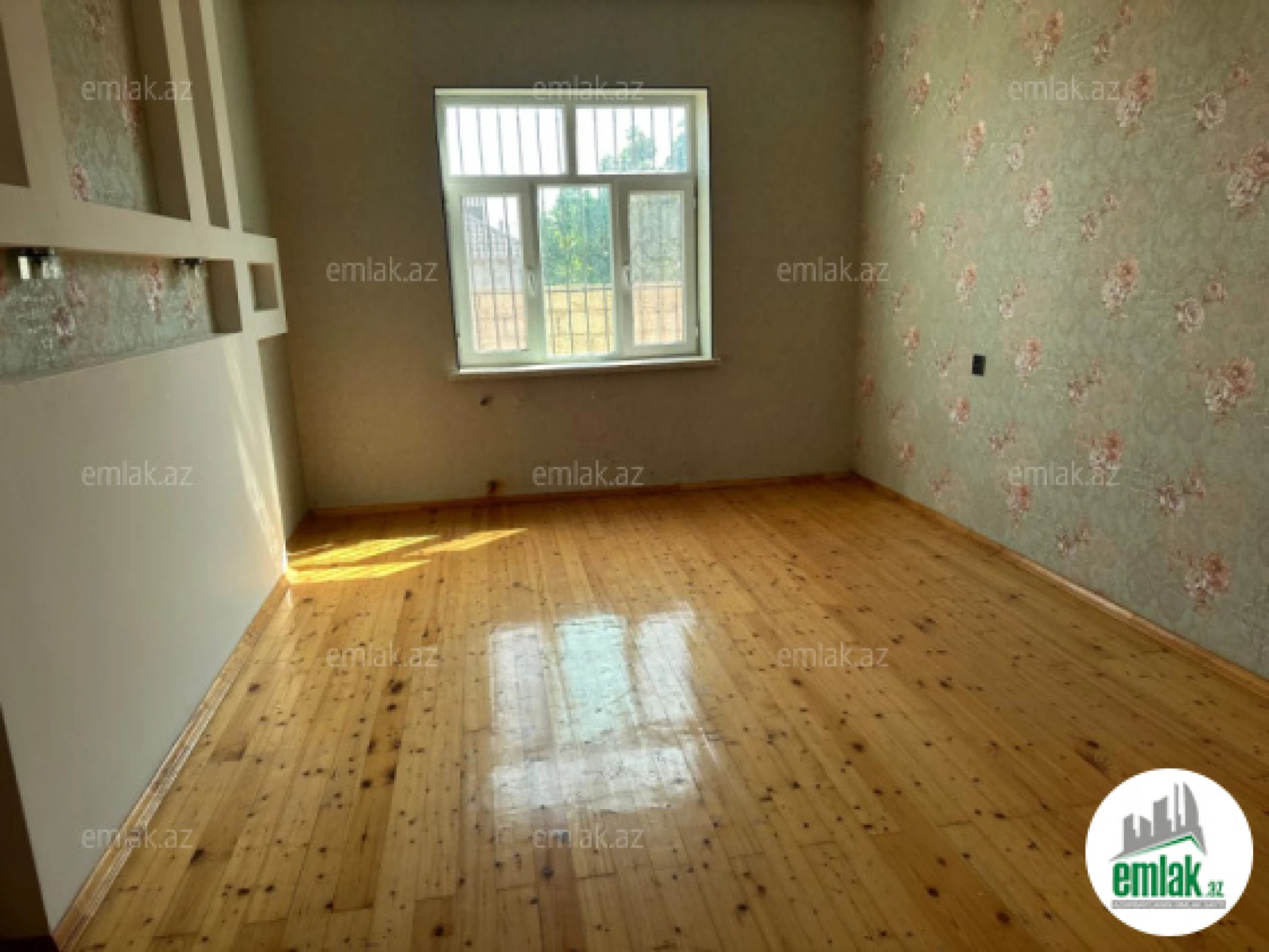 Satılır 4 otaqlı həyət evi 150 m²