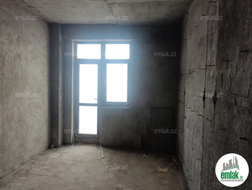 Satılır 3 otaqlı yeni tikili 105 m²