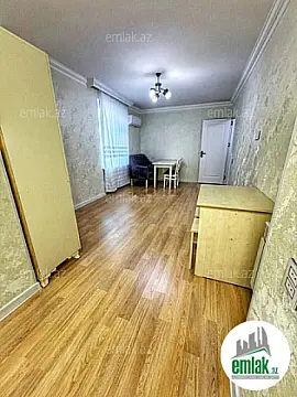 Satılır 2 otaqlı köhnə tikili 40 m²