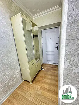 Satılır 2 otaqlı köhnə tikili 40 m²