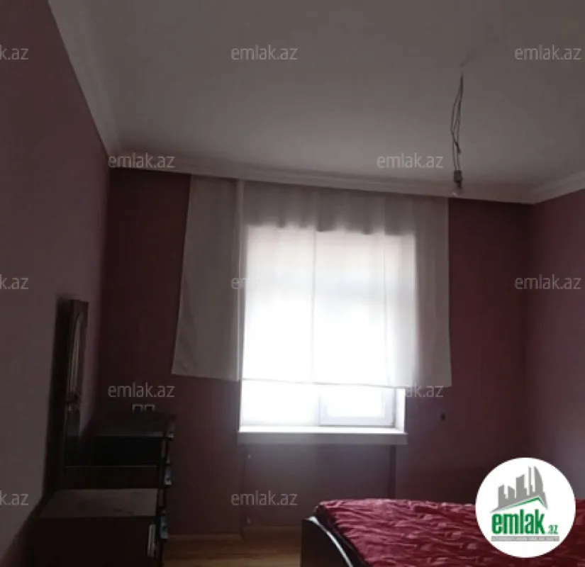 Satılır 6 otaqlı mənzil 6 m²