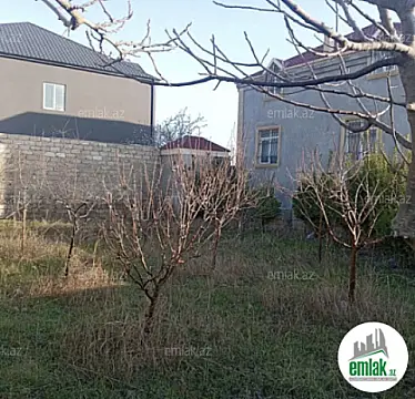 Satılır 6 otaqlı mənzil 6 m²