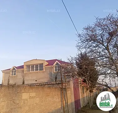 Satılır 6 otaqlı mənzil 6 m²