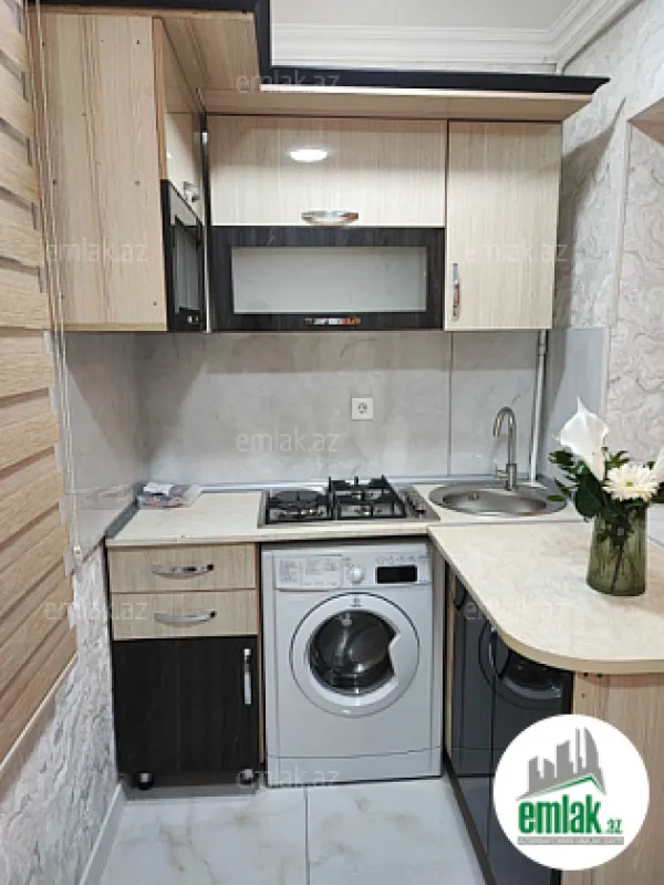 Satılır 2 otaqlı köhnə tikili 45 m²