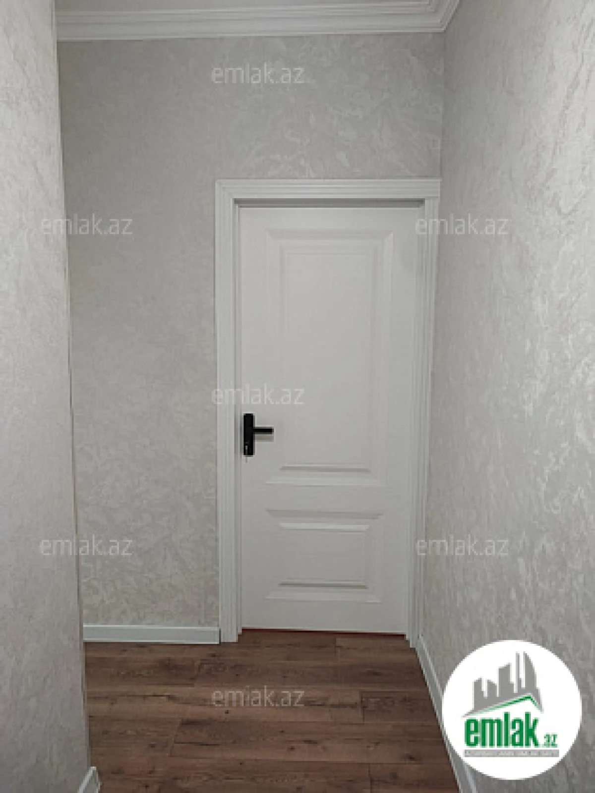 Satılır 2 otaqlı köhnə tikili 45 m²