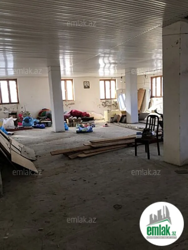 Satılır 1 otaqlı obyekt 200 m²