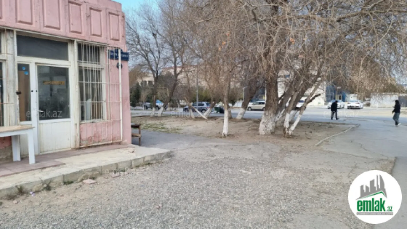Satılır 1 otaqlı obyekt 200 m²