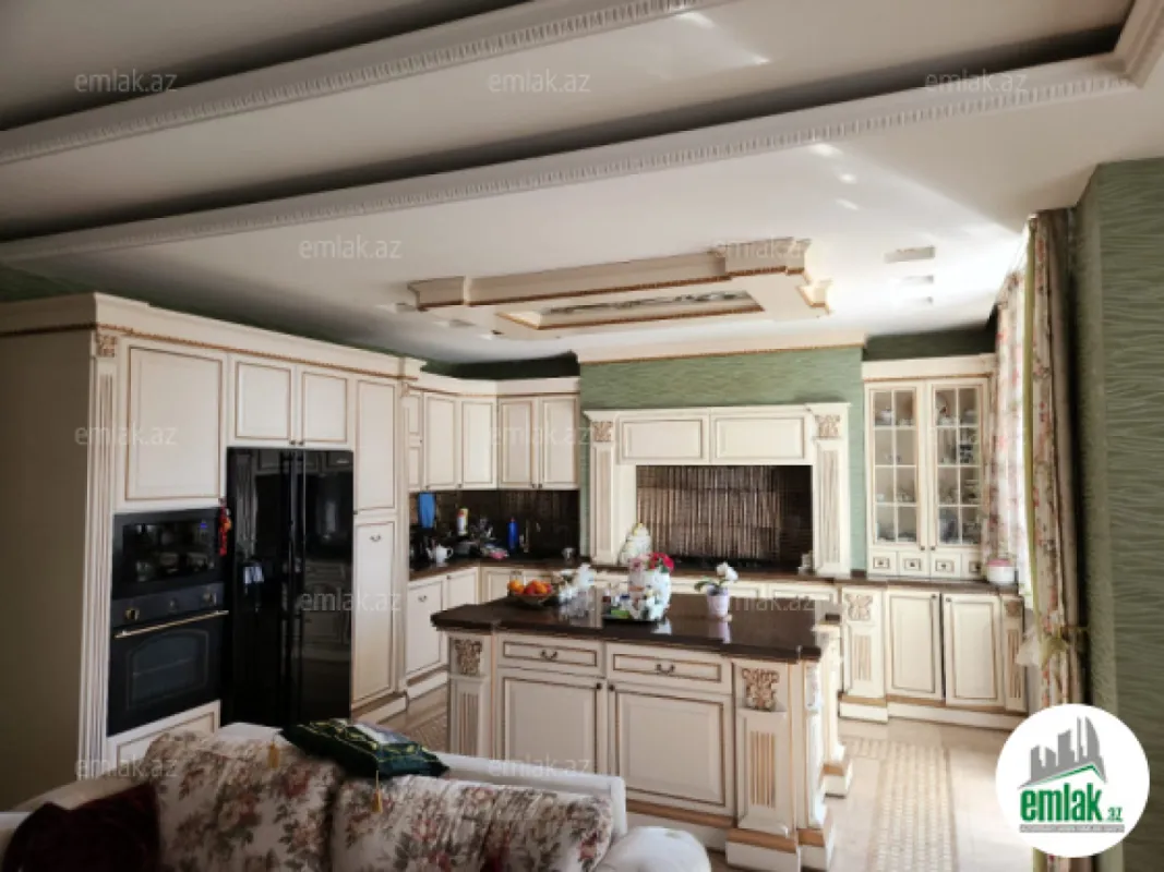 Satılır 5 otaqlı yeni tikili 320 m²