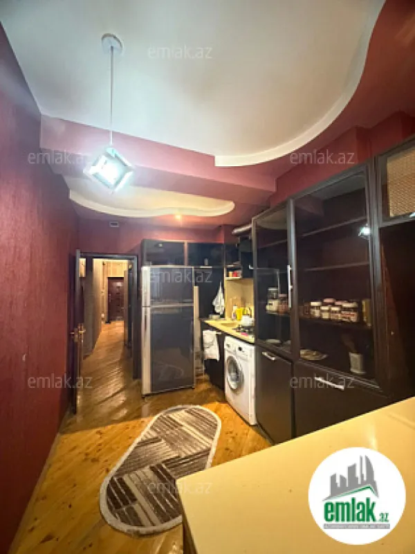 Satılır 3 otaqlı yeni tikili 120 m²