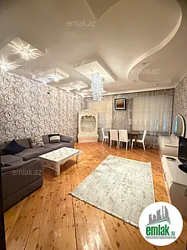 Satılır 3 otaqlı yeni tikili 120 m²