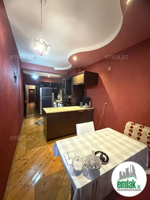 Satılır 3 otaqlı yeni tikili 120 m²