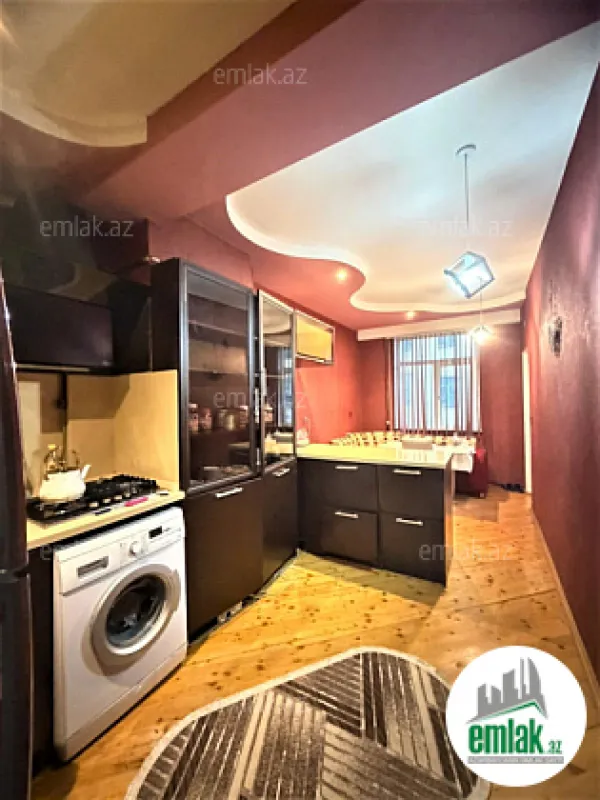 Satılır 3 otaqlı yeni tikili 120 m²