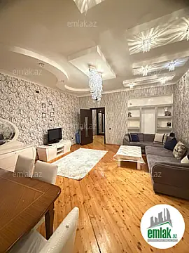Satılır 3 otaqlı yeni tikili 120 m²
