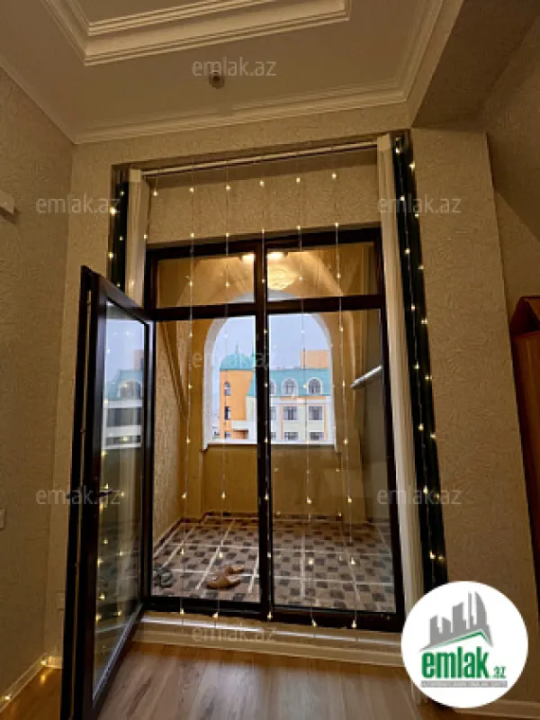 Satılır 2 otaqlı yeni tikili 72.8 m²