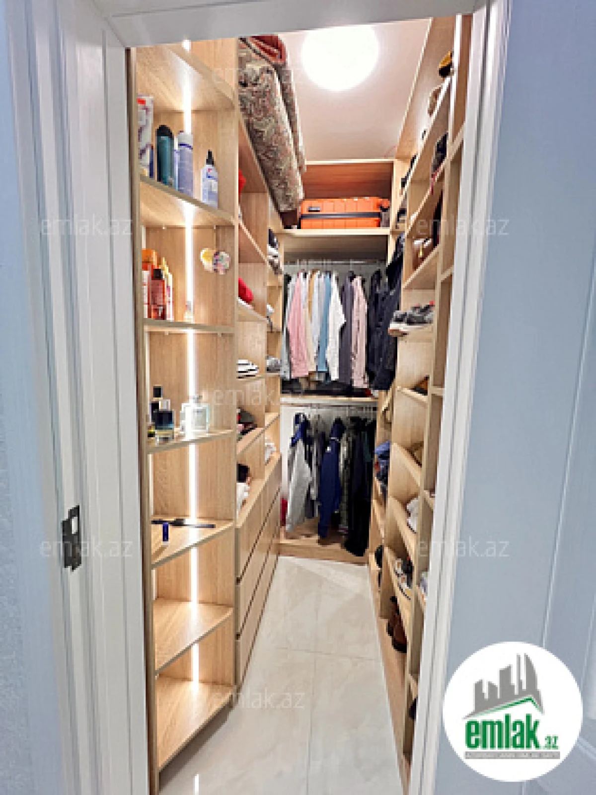 Satılır 2 otaqlı yeni tikili 72.8 m²