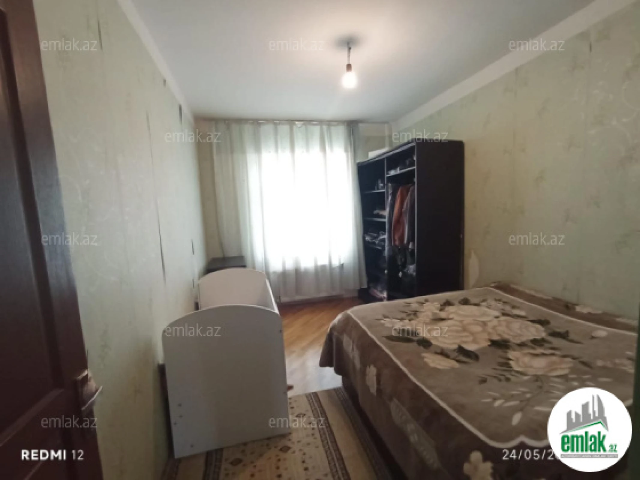 Satılır 4 otaqlı köhnə tikili 99 m²