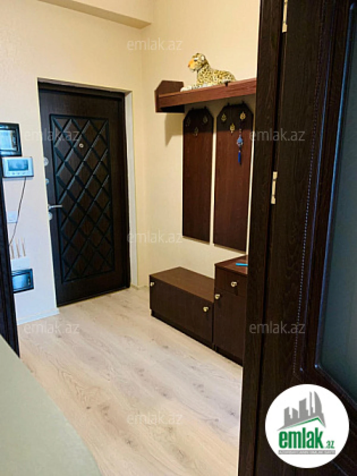 Satılır 2 otaqlı yeni tikili 50 m²