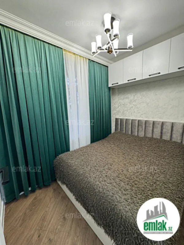 Satılır 2 otaqlı köhnə tikili 35 m²