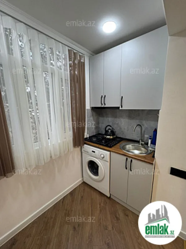 Satılır 2 otaqlı köhnə tikili 35 m²