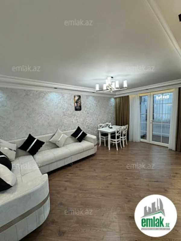 Satılır 2 otaqlı köhnə tikili 35 m²