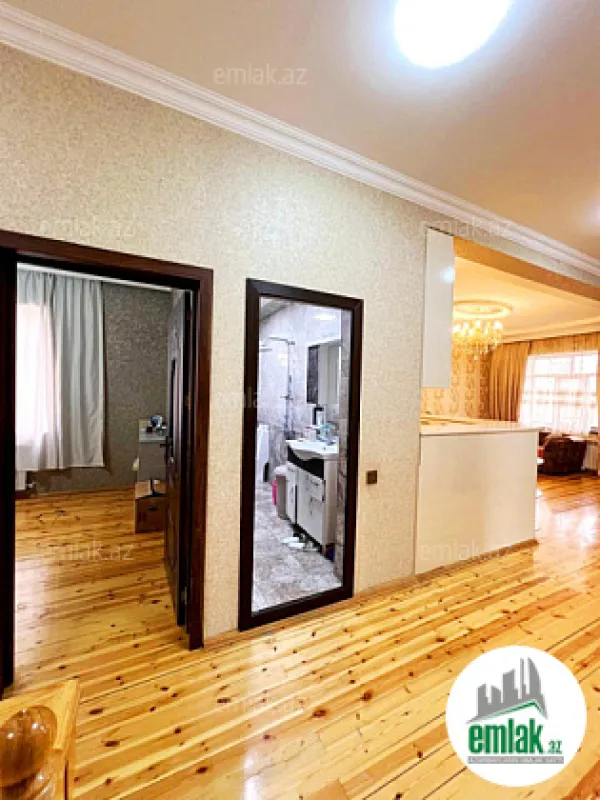 Satılır 6 otaqlı həyət evi 250 m²