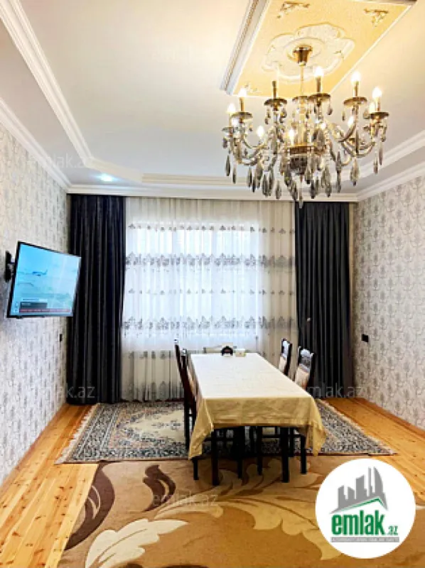 Satılır 6 otaqlı həyət evi 250 m²