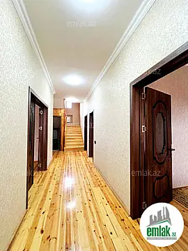 Satılır 6 otaqlı həyət evi 250 m²