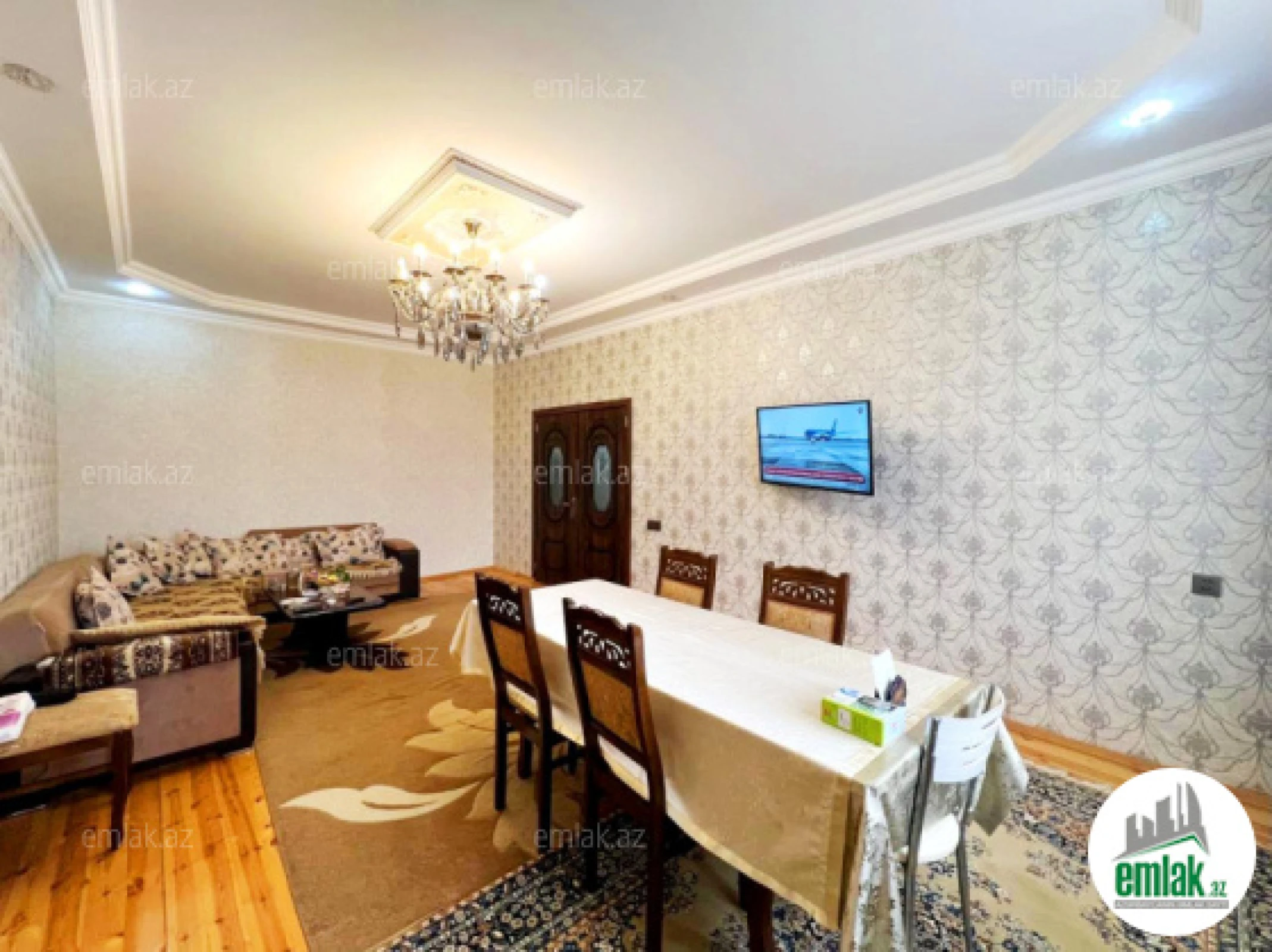 Satılır 6 otaqlı həyət evi 250 m²