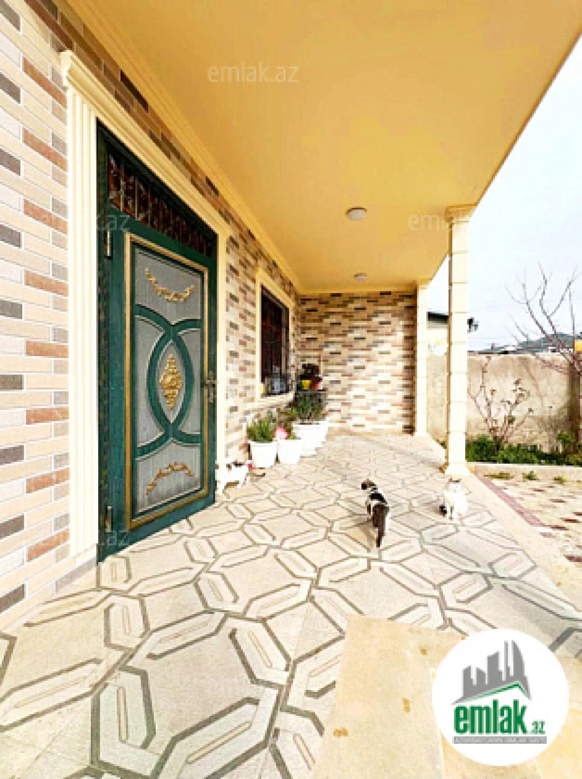 Satılır 6 otaqlı həyət evi 250 m²