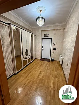 Satılır 2 otaqlı yeni tikili 100 m²