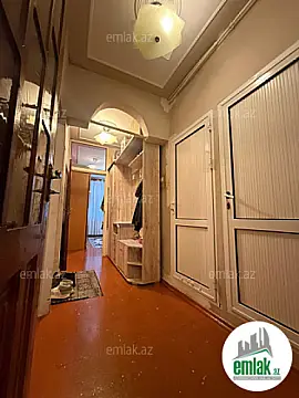 Satılır 2 otaqlı köhnə tikili 50.3 m²