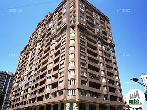 Satılır 4 otaqlı yeni tikili 192 m² — Bakı, İnşaatçılar 4 otaq 192.00 m²