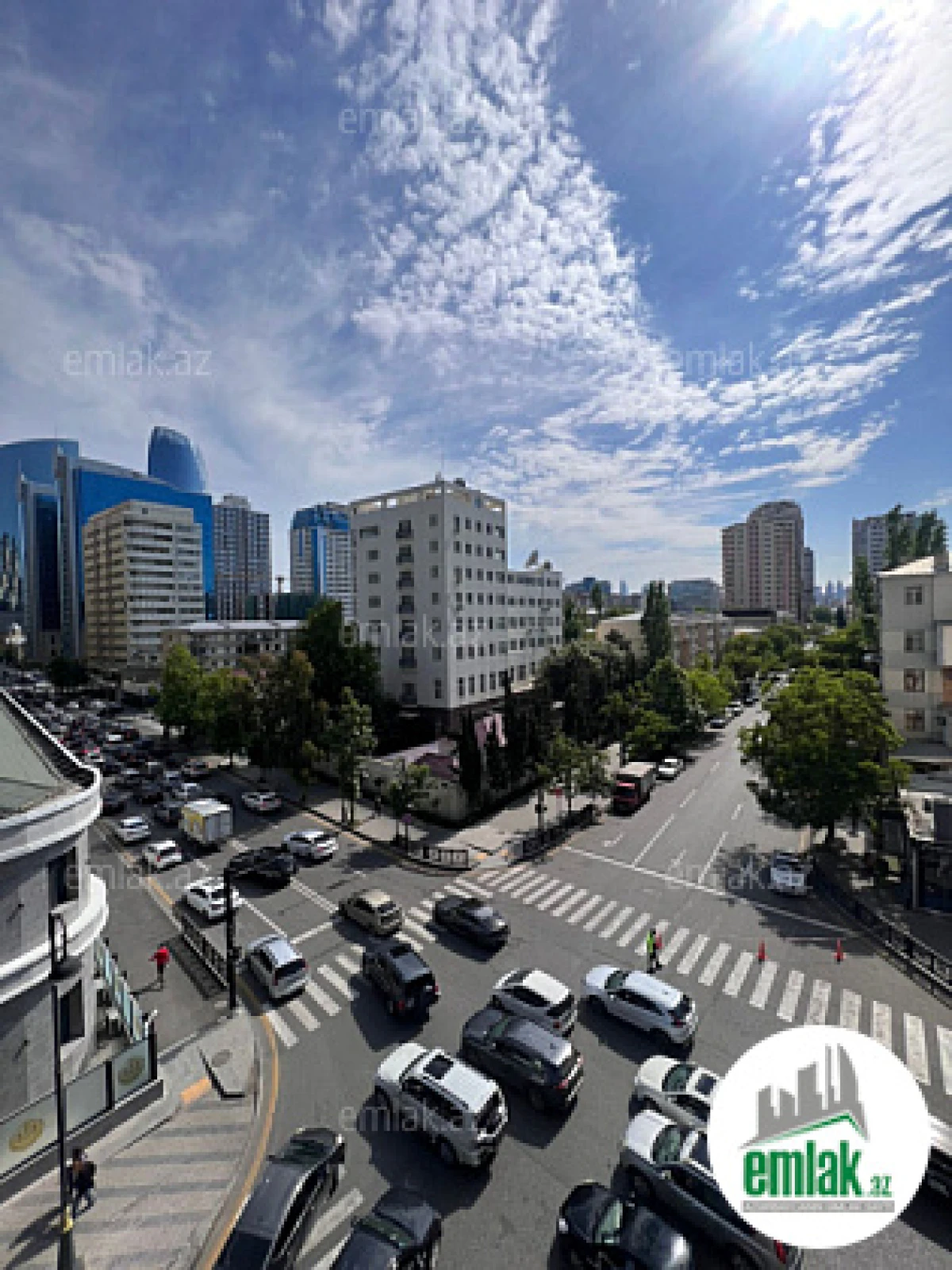 Satılır 4 otaqlı yeni tikili 192 m²