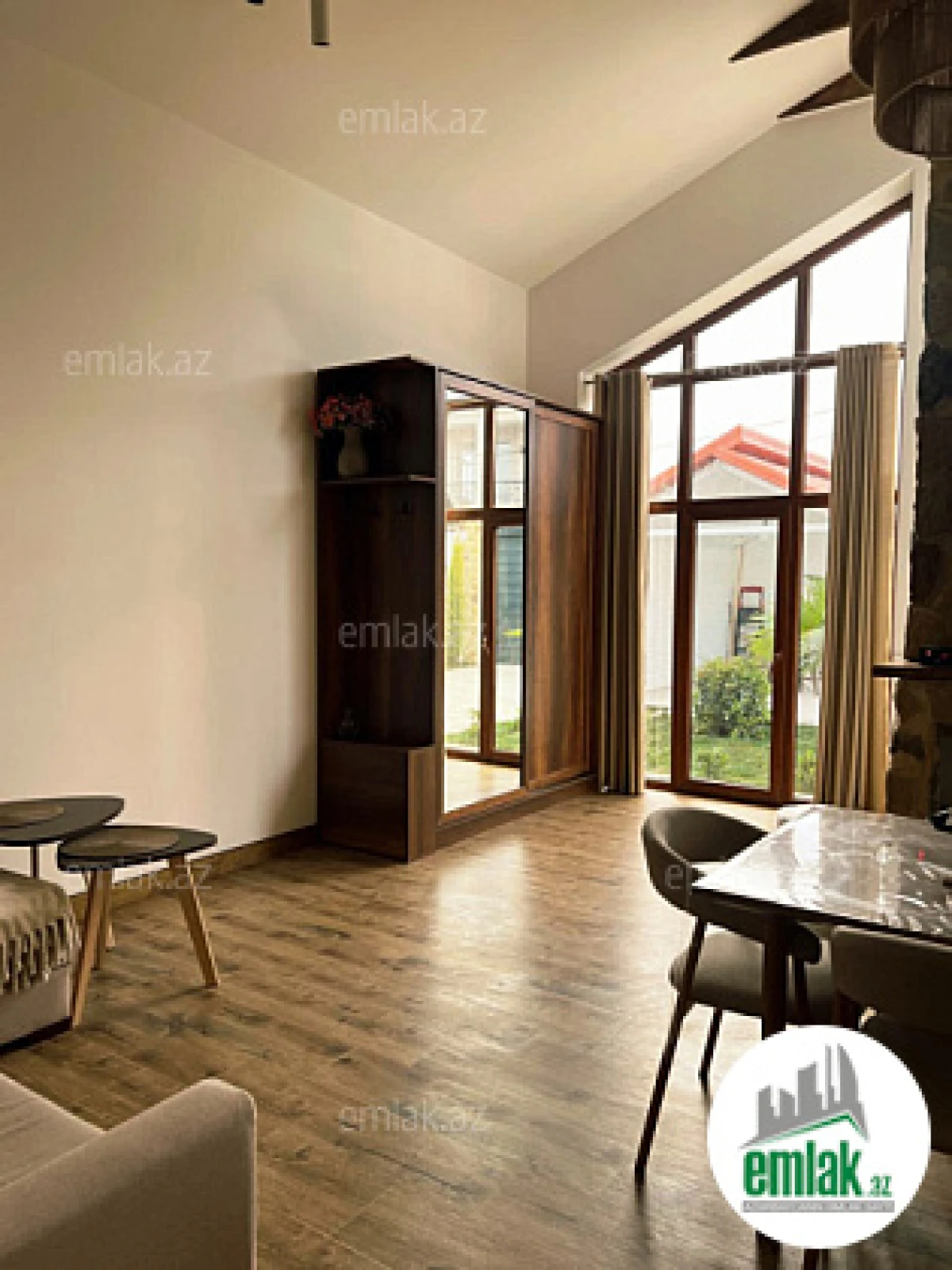 Satılır 3 otaqlı mənzil 90 m²