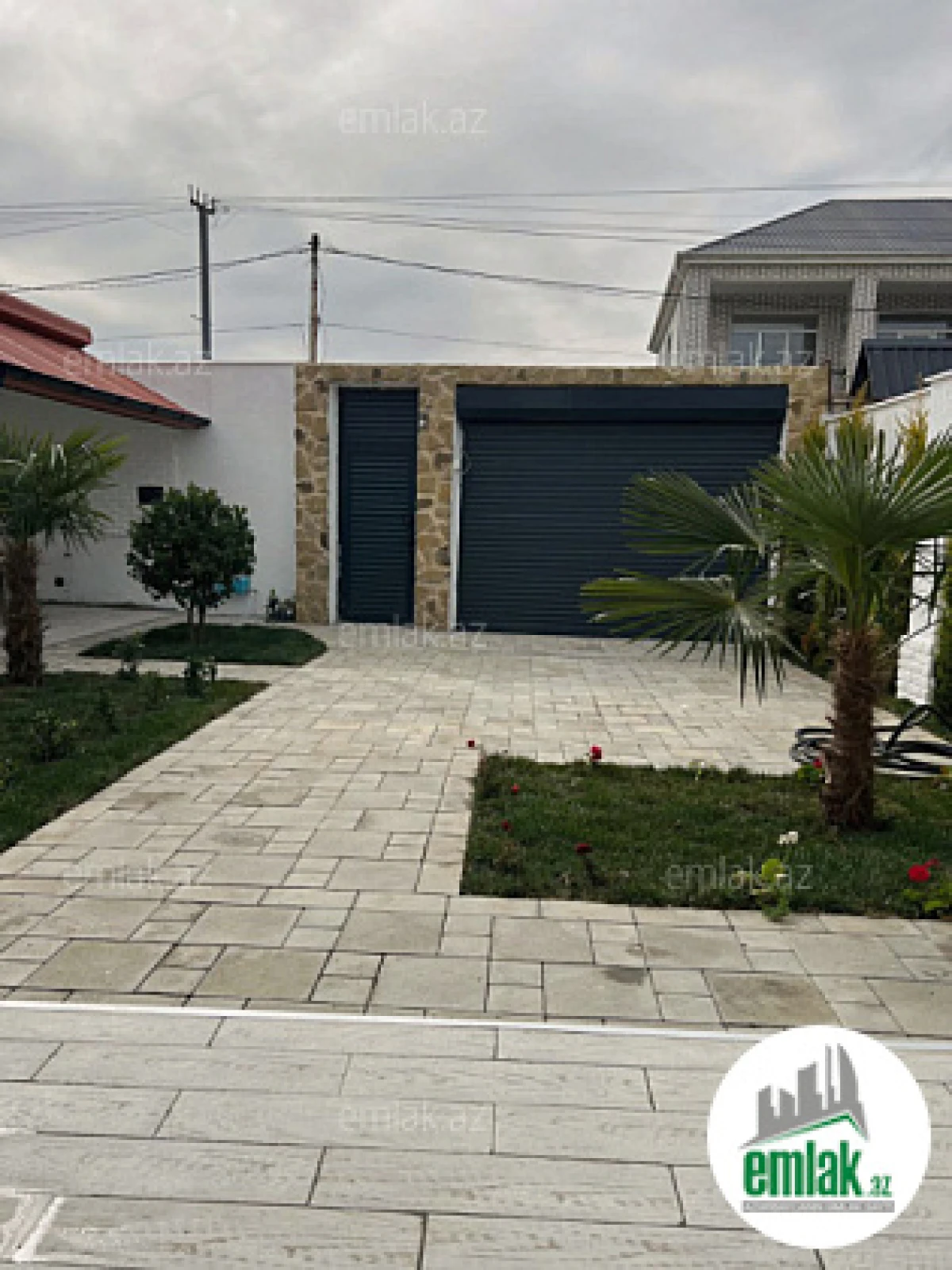 Satılır 3 otaqlı mənzil 90 m²