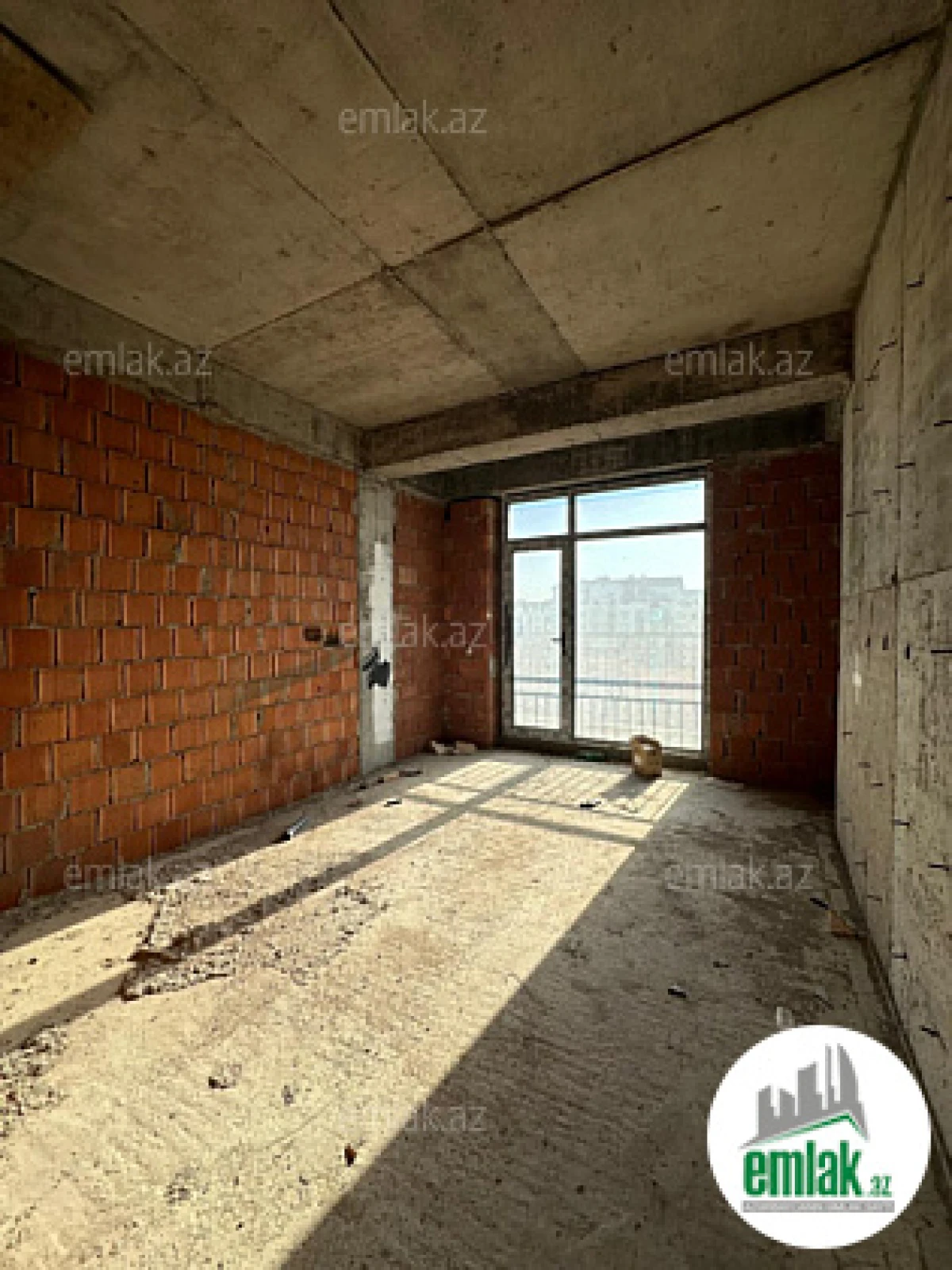 Satılır 4 otaqlı yeni tikili 181 m²