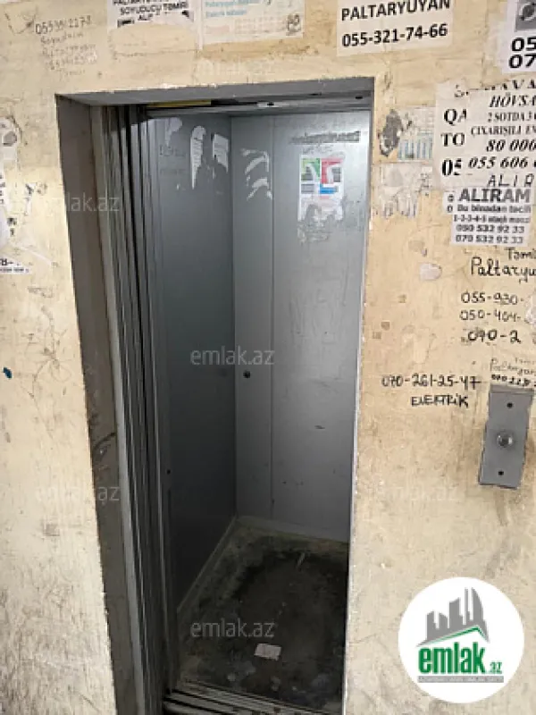 Satılır 4 otaqlı köhnə tikili 100 m²