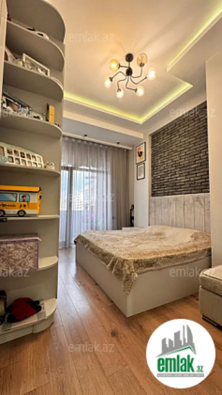 Satılır 2 otaqlı yeni tikili 55 m²