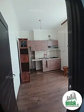 Satılır 3 otaqlı yeni tikili 75 m²