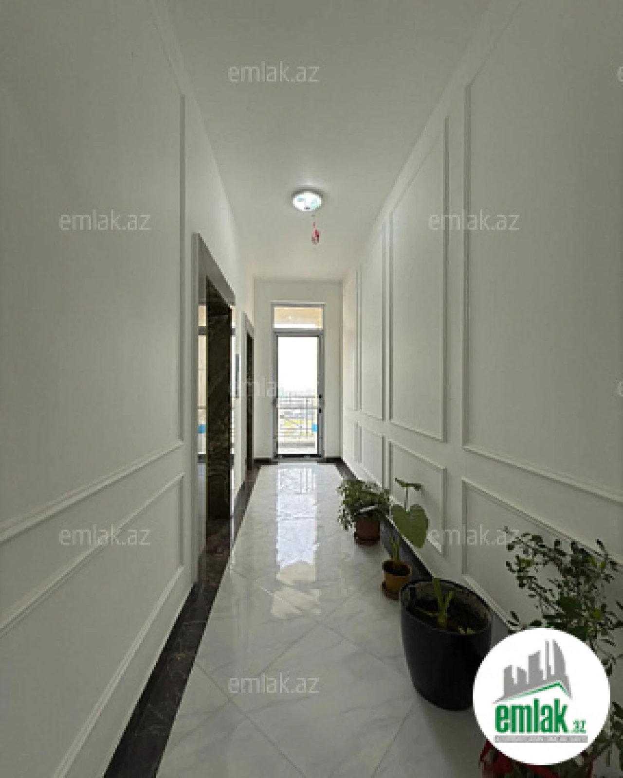 Satılır 3 otaqlı yeni tikili 140 m²
