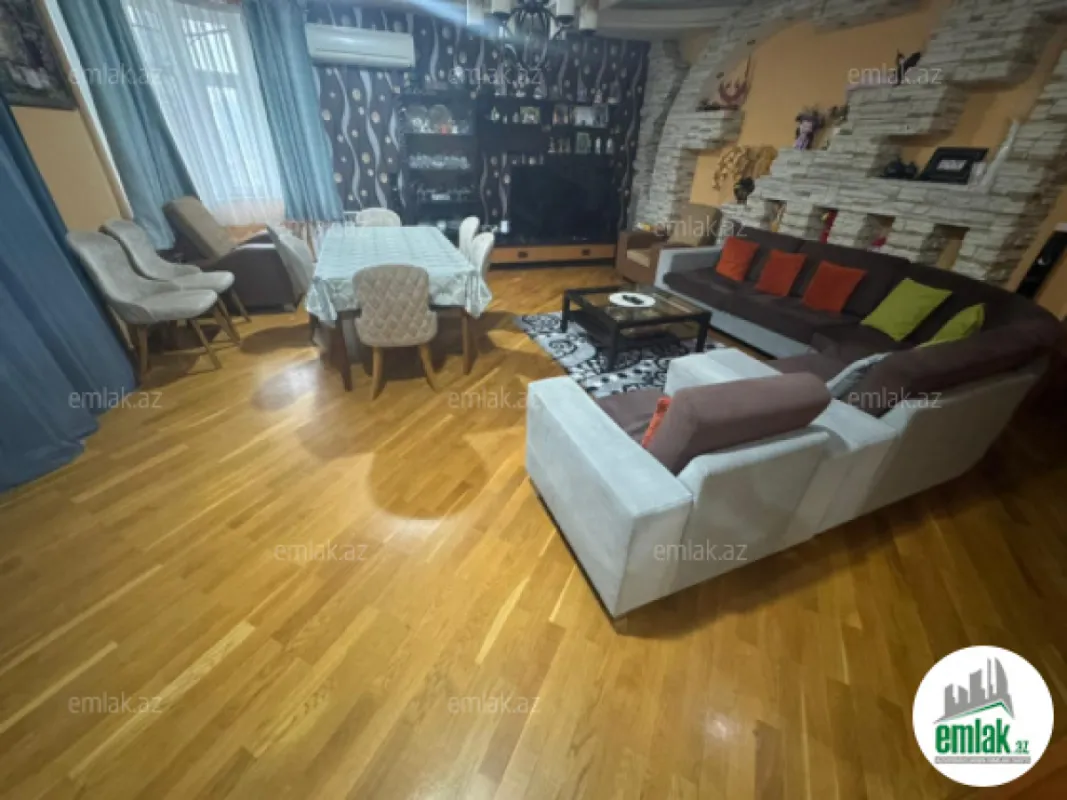 Satılır 4 otaqlı yeni tikili 191 m²