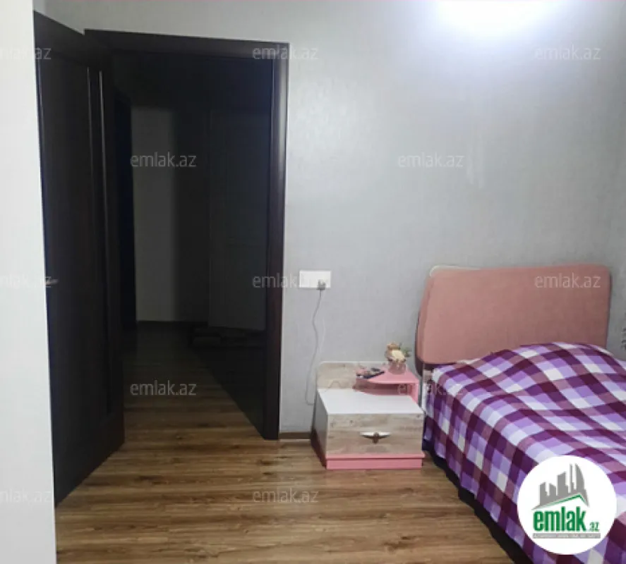 Satılır 4 otaqlı həyət evi 120 m²