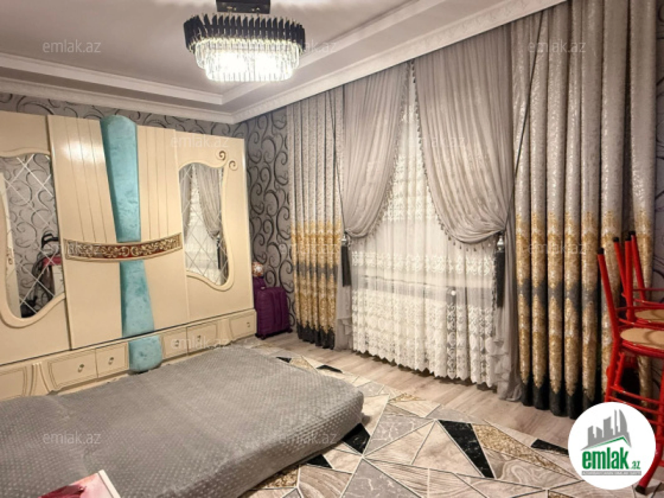 Satılır 4 otaqlı həyət evi 105 m²