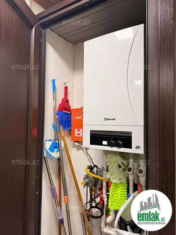 Satılır 4 otaqlı həyət evi 105 m²