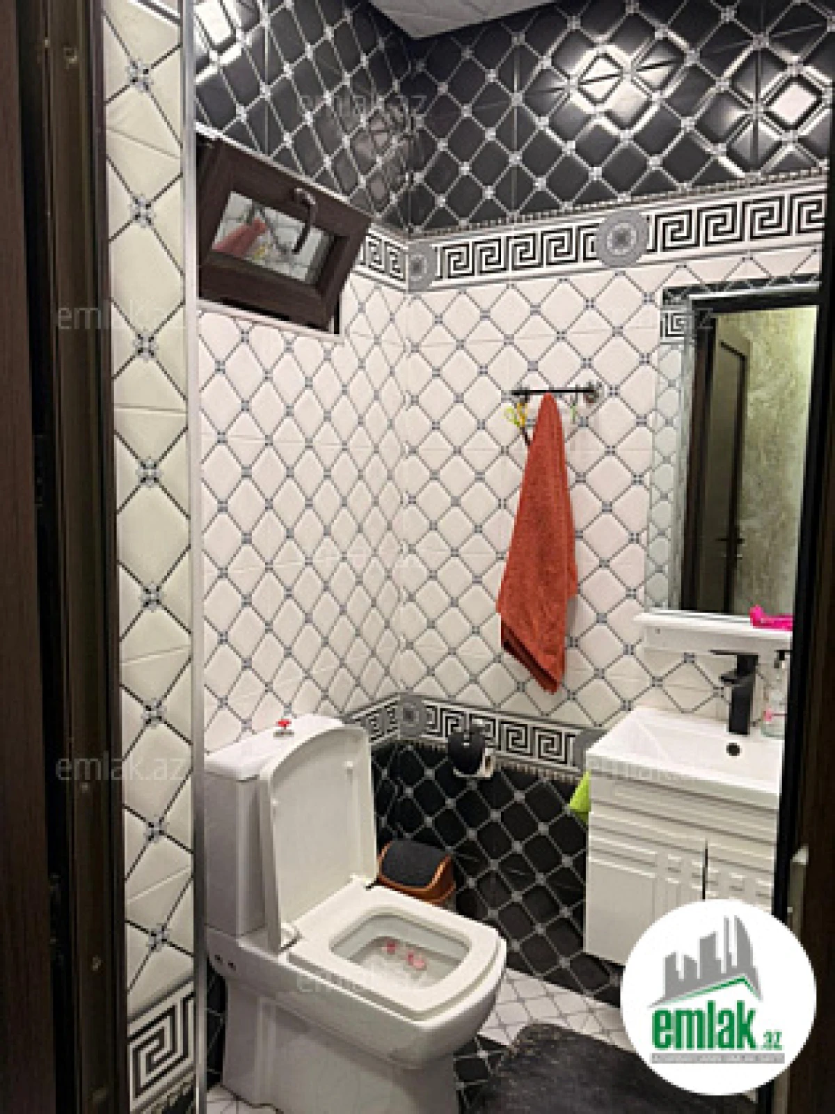 Satılır 4 otaqlı həyət evi 105 m²