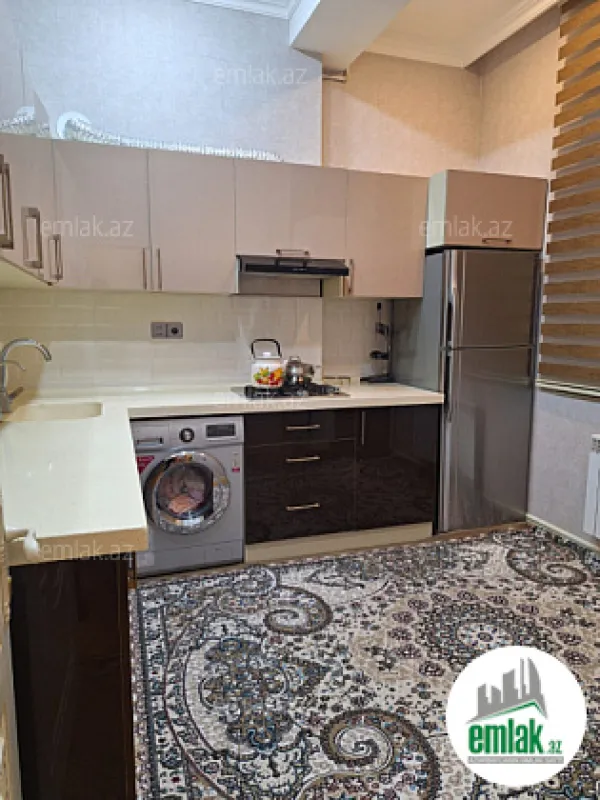 Satılır 3 otaqlı yeni tikili 75 m²