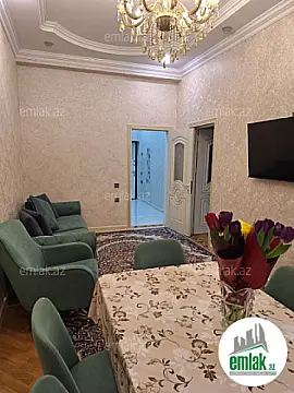 Satılır 3 otaqlı yeni tikili 75 m²