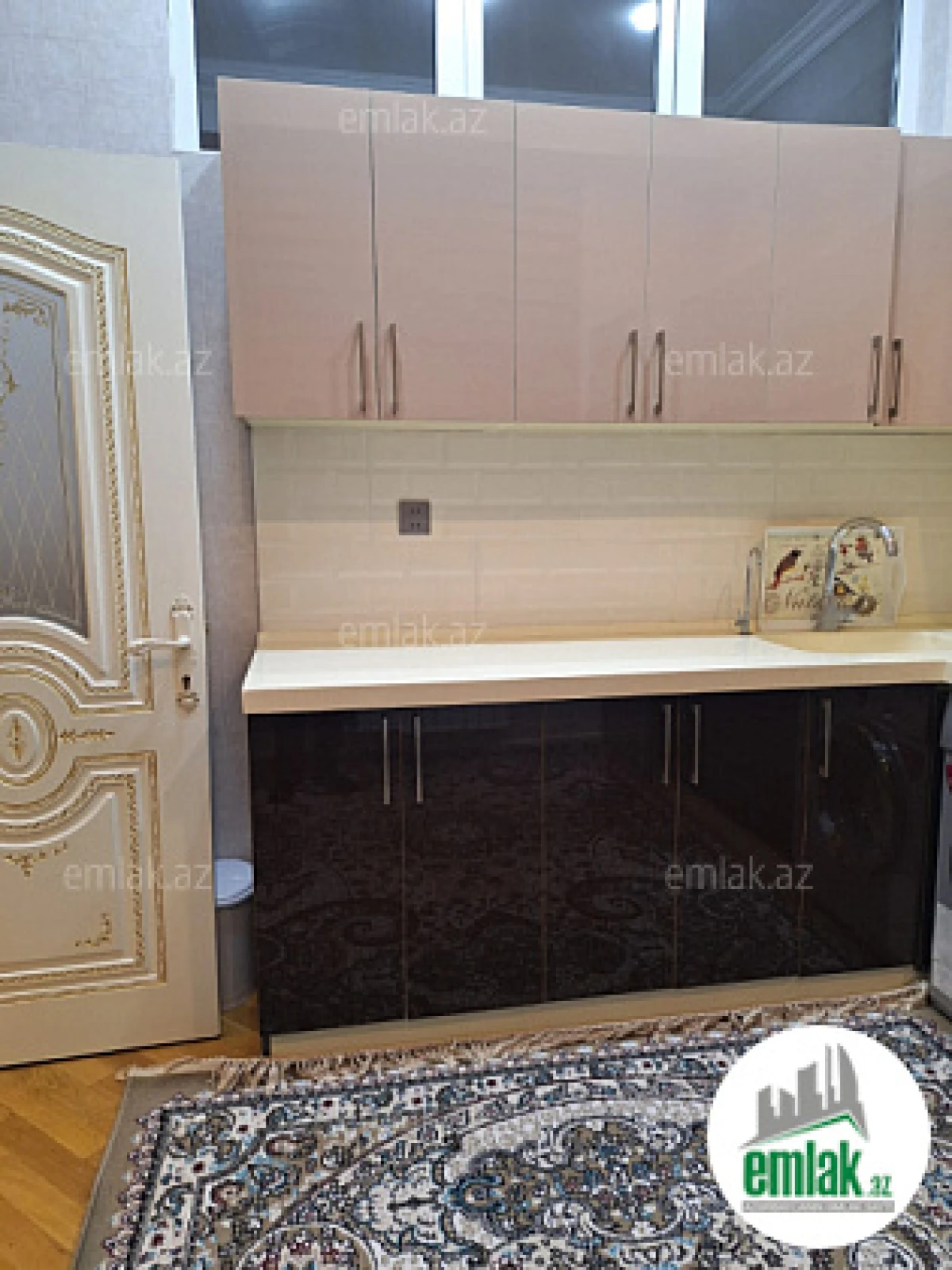 Satılır 3 otaqlı yeni tikili 75 m²